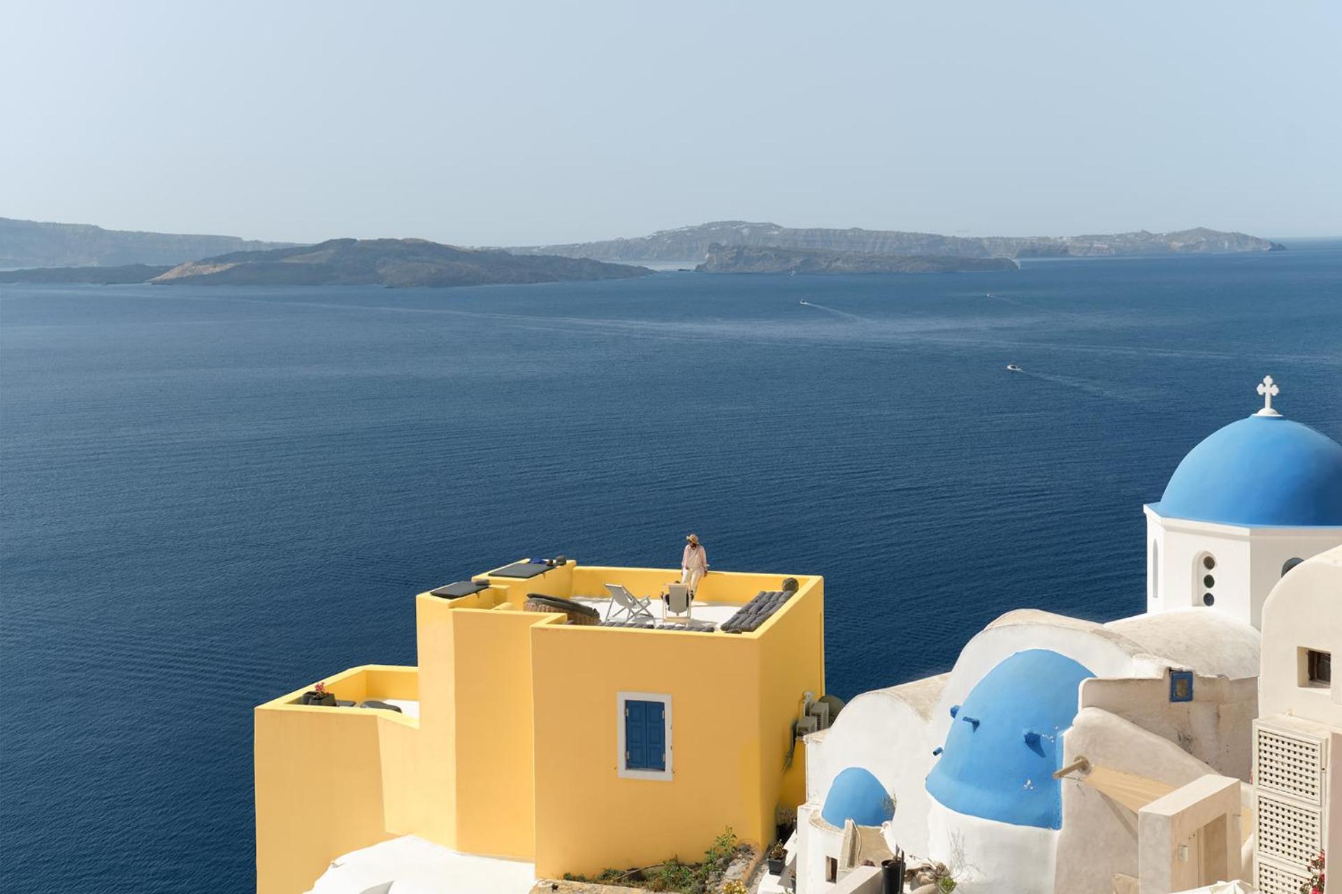 Ilivatos - Elegant Villa On The Caldera'S Edge Oia  Bagian luar foto