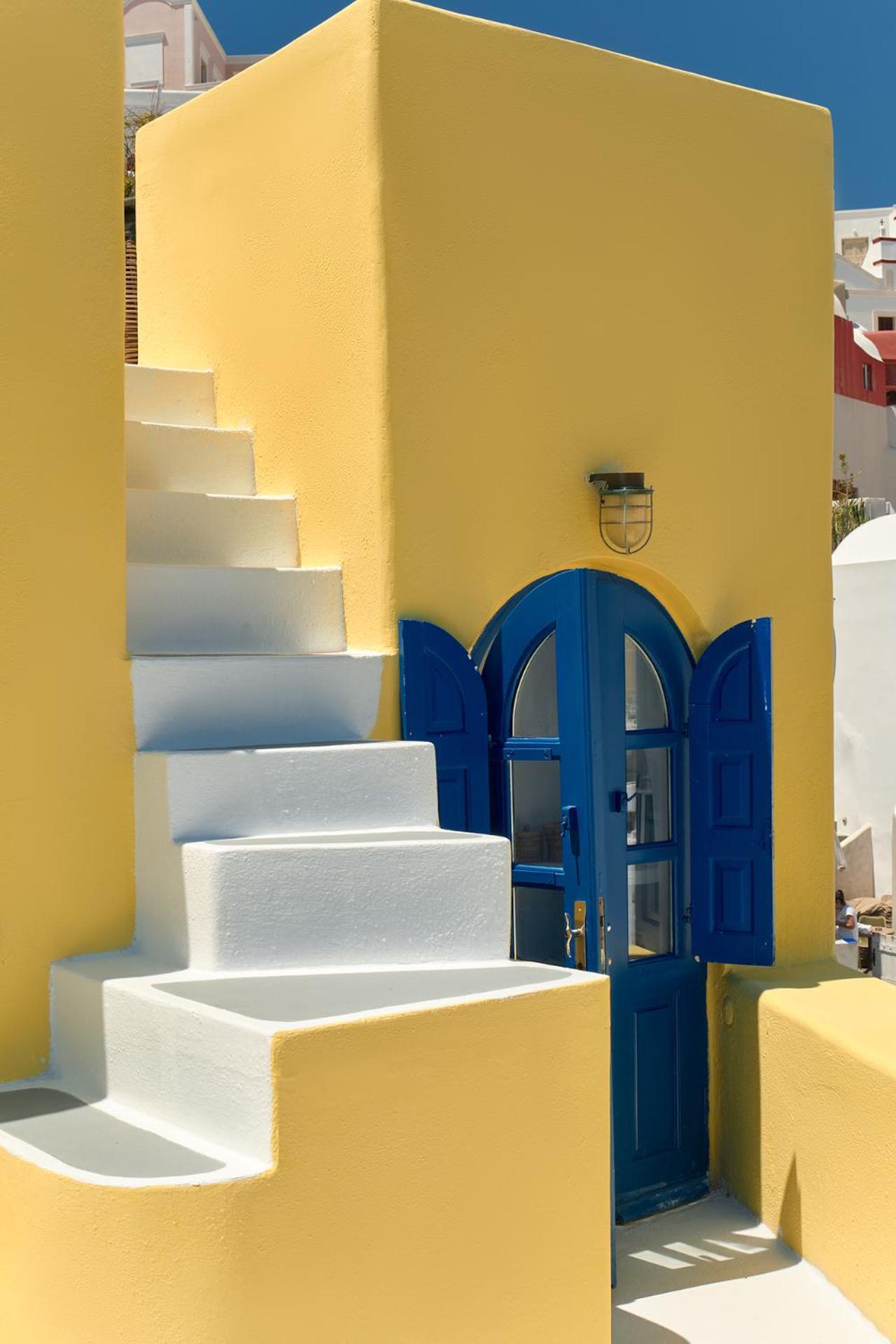 Ilivatos - Elegant Villa On The Caldera'S Edge Oia  Bagian luar foto
